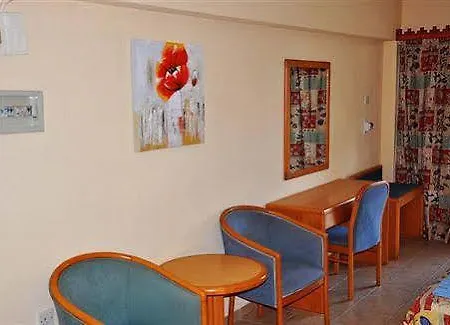 Lysithea Λάρνακα